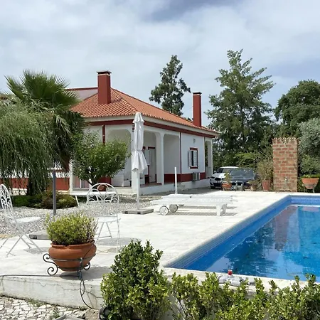 Hébergement de vacances Casa Do Jardim Palmela